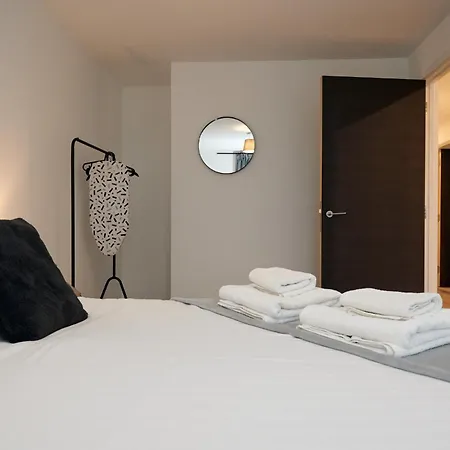 Cosy - Free Parking *